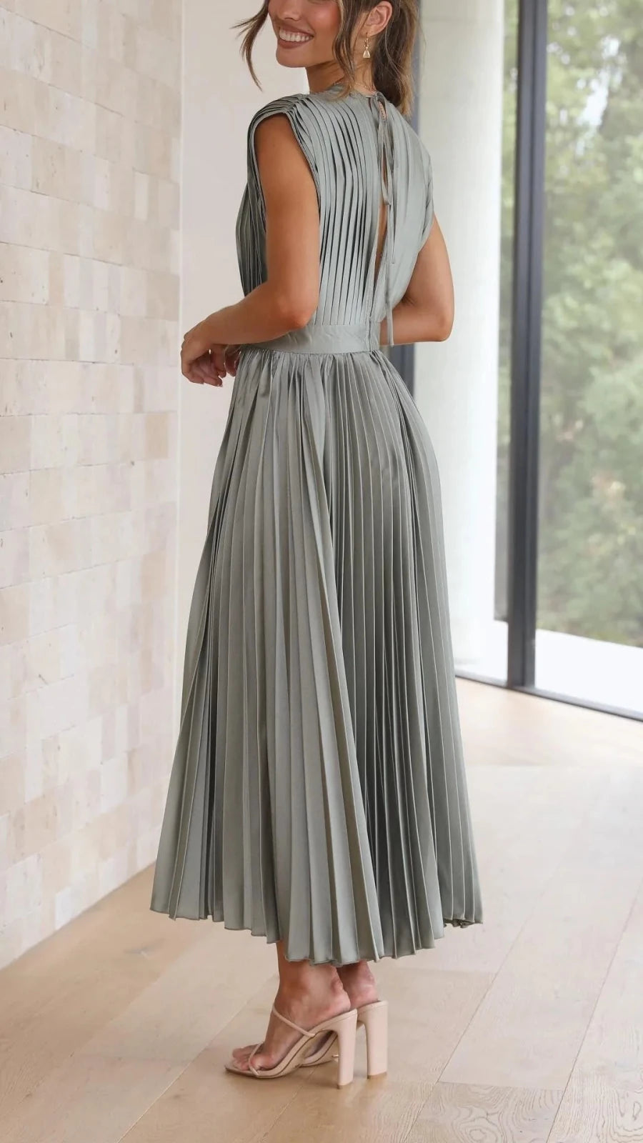 Imogen | Elegant V - Neck Pleated Midi Dress - Gray - 19