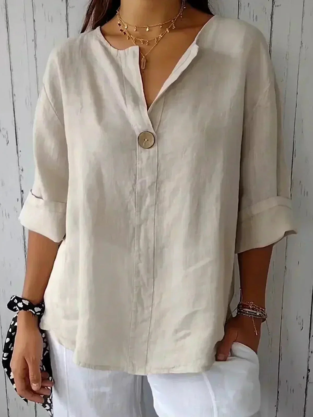Freja - Chic Casual Blouse