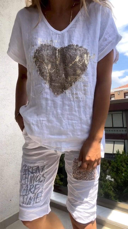 Vrouwtje™ | Casual Twee-Delige Set met V-hals en Gouden Reliëf