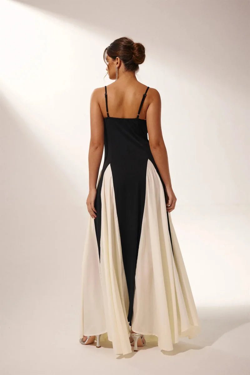 Celeste | Elegant Black and White Dress with Sweetheart Neckline - Black - 12