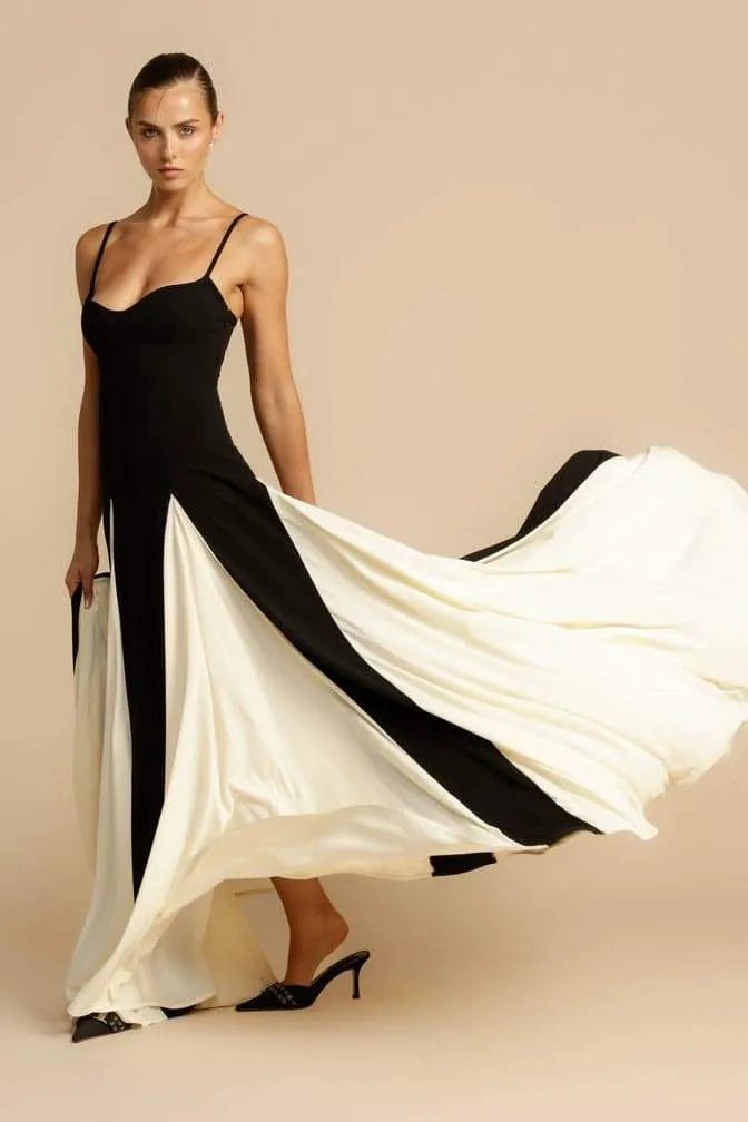 Celeste | Elegant Black and White Dress with Sweetheart Neckline - Black - 2