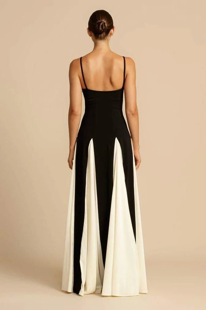 Aria | Elegant Color Block Maxi Slip Dress With Sweetheart Neckline - Black - 4