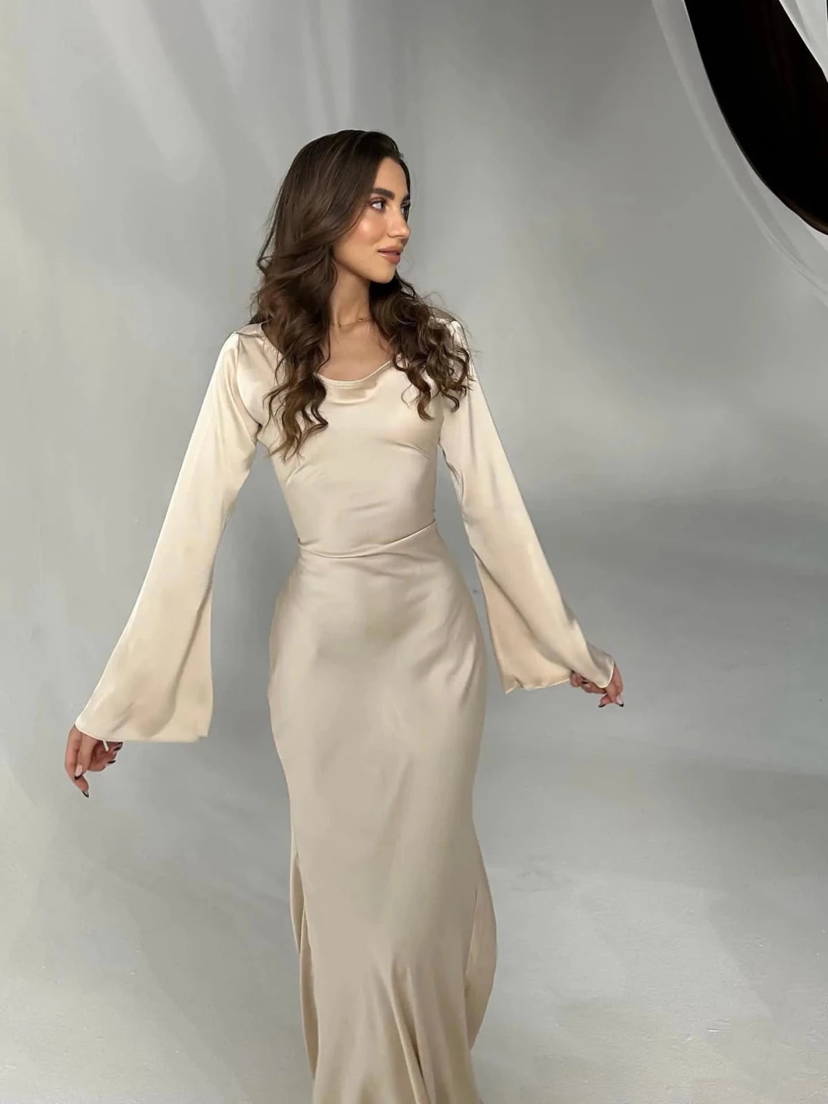 Sophia | Elegant Long Sleeve V - Neck Maxi Dress - Beige - 19
