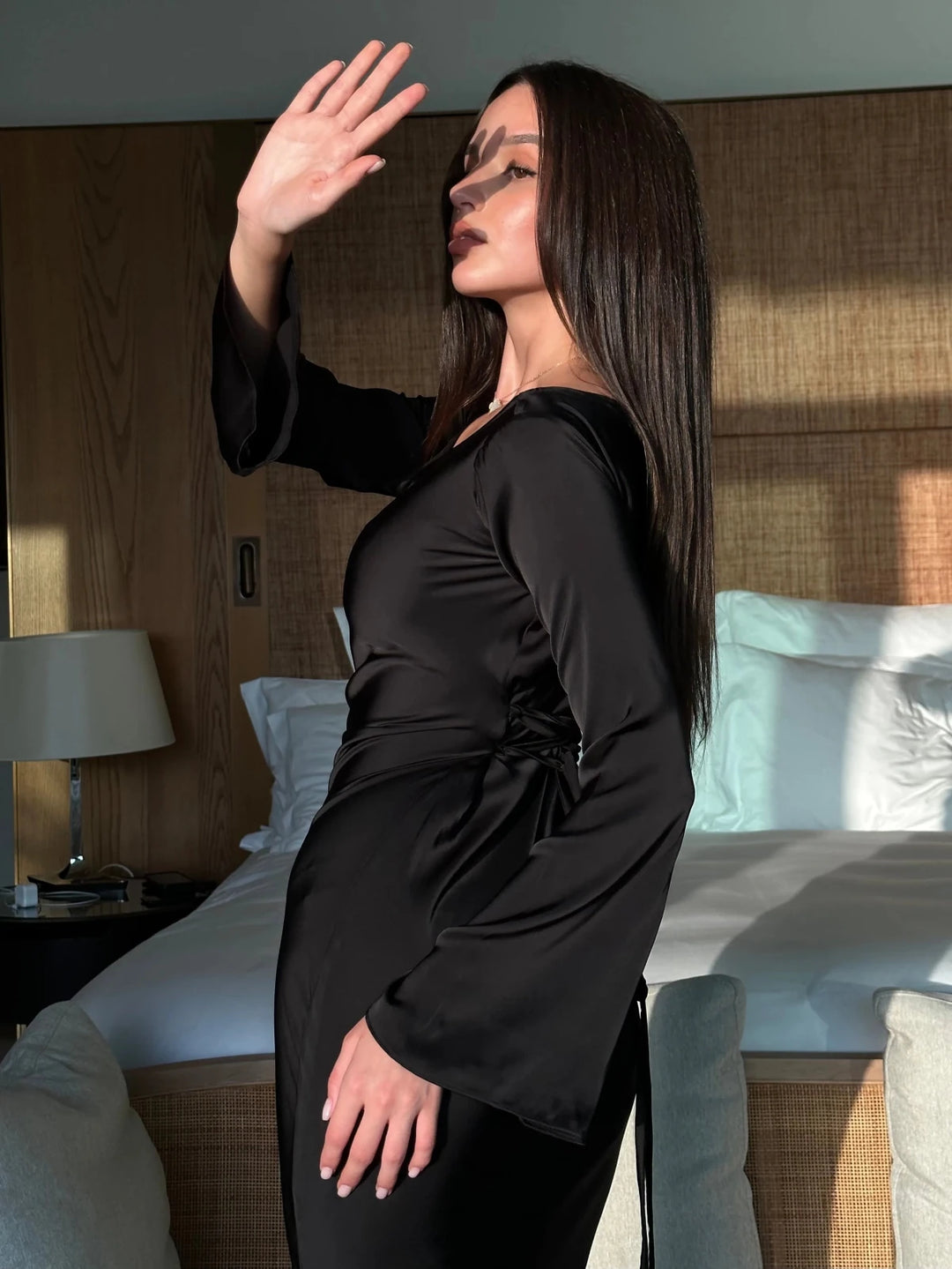 Sophia | Elegant Long Sleeve V - Neck Maxi Dress - Black - 18