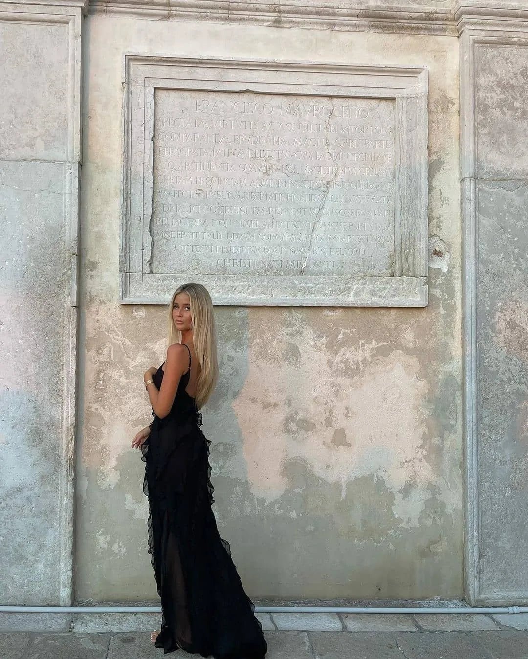 Grace | Elegant Ruffle Backless Maxi Dress with V - Neck - Black - 20