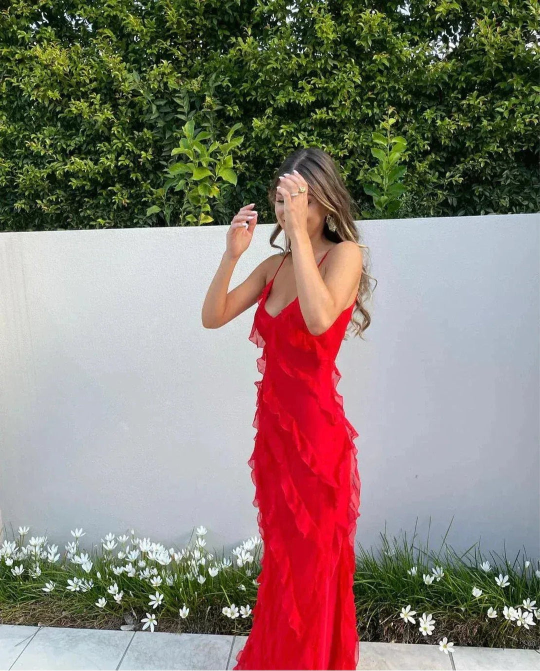 Grace | Elegant Ruffle Backless Maxi Dress with V - Neck - Red - 4