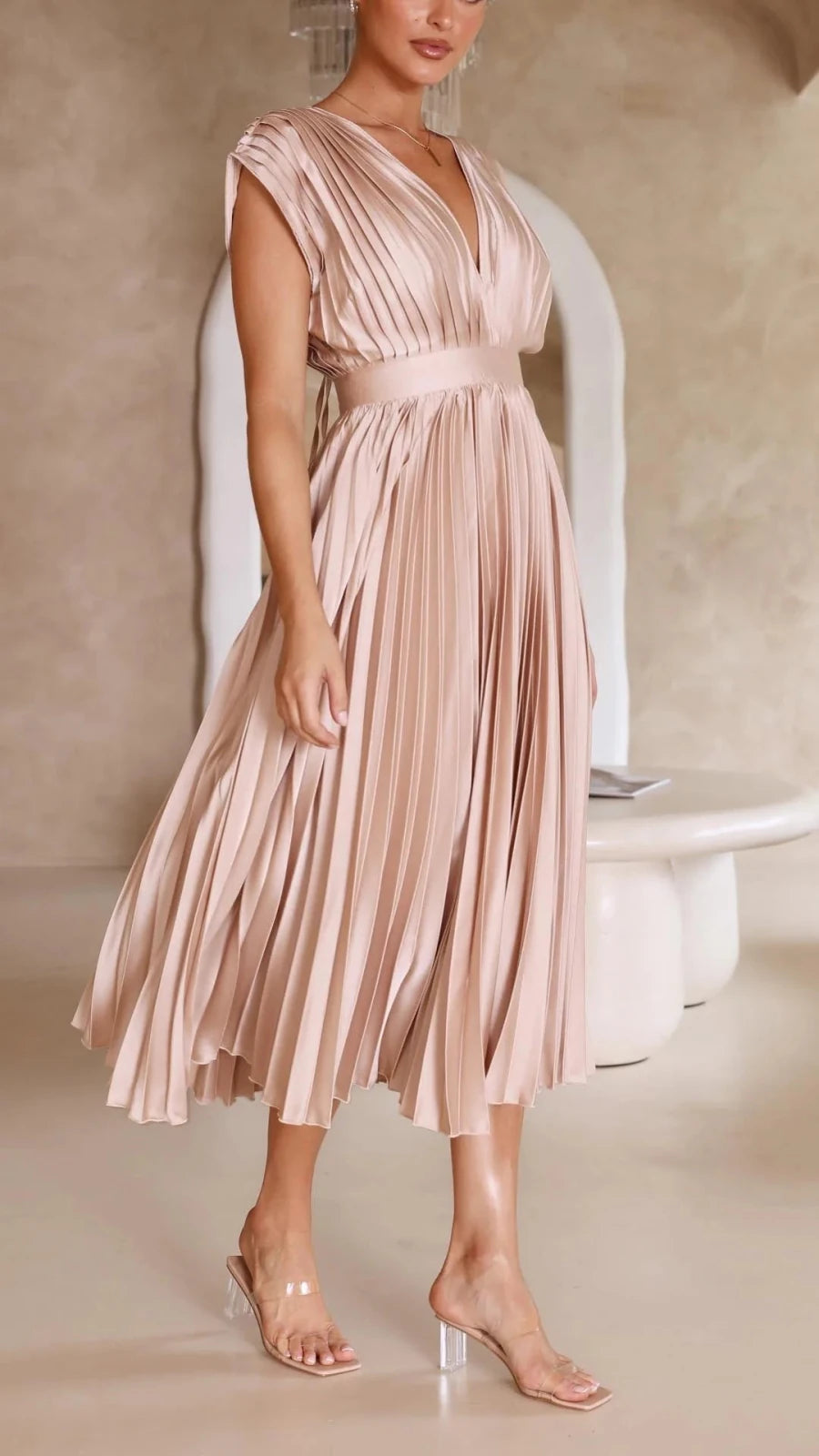 Thea | Elegant V - Neck Pleated Maxi Dress - Light Pink - 11