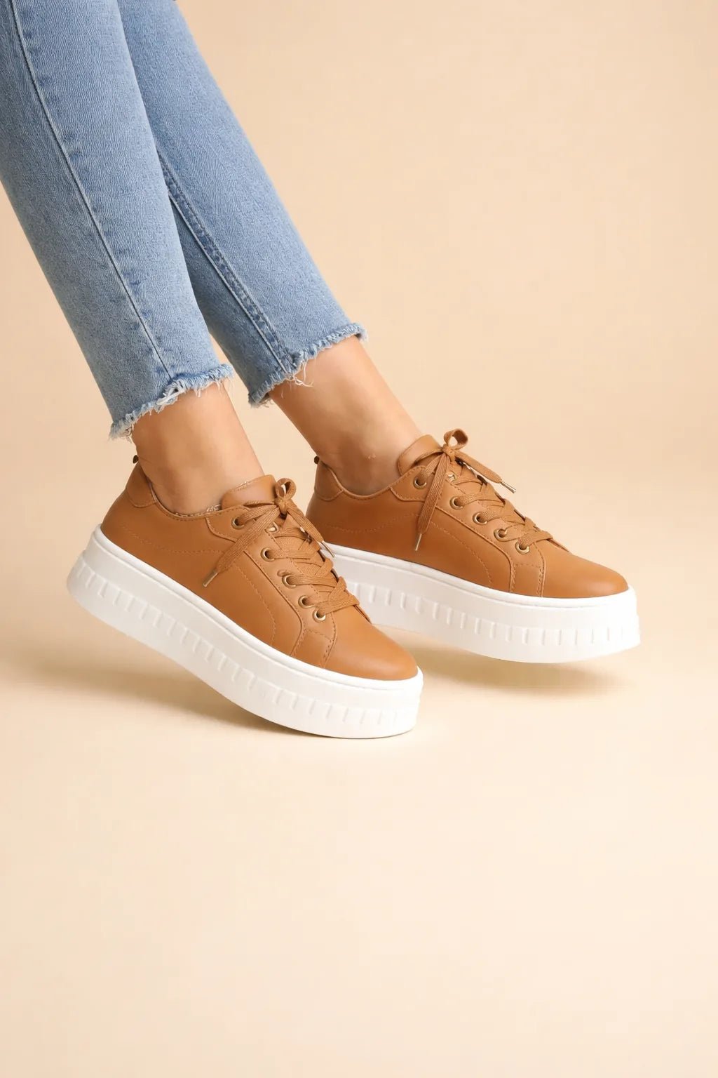 Sophia | Stylish Platform Sneakers With Lace - Up Design - Cognac - 7