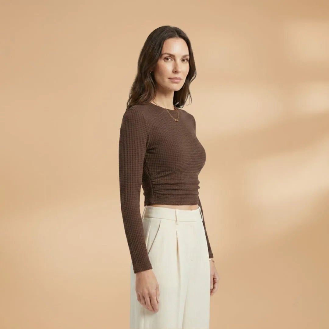 Lily | Chic Ribbed Long Sleeve Crop Top - Brown - 3