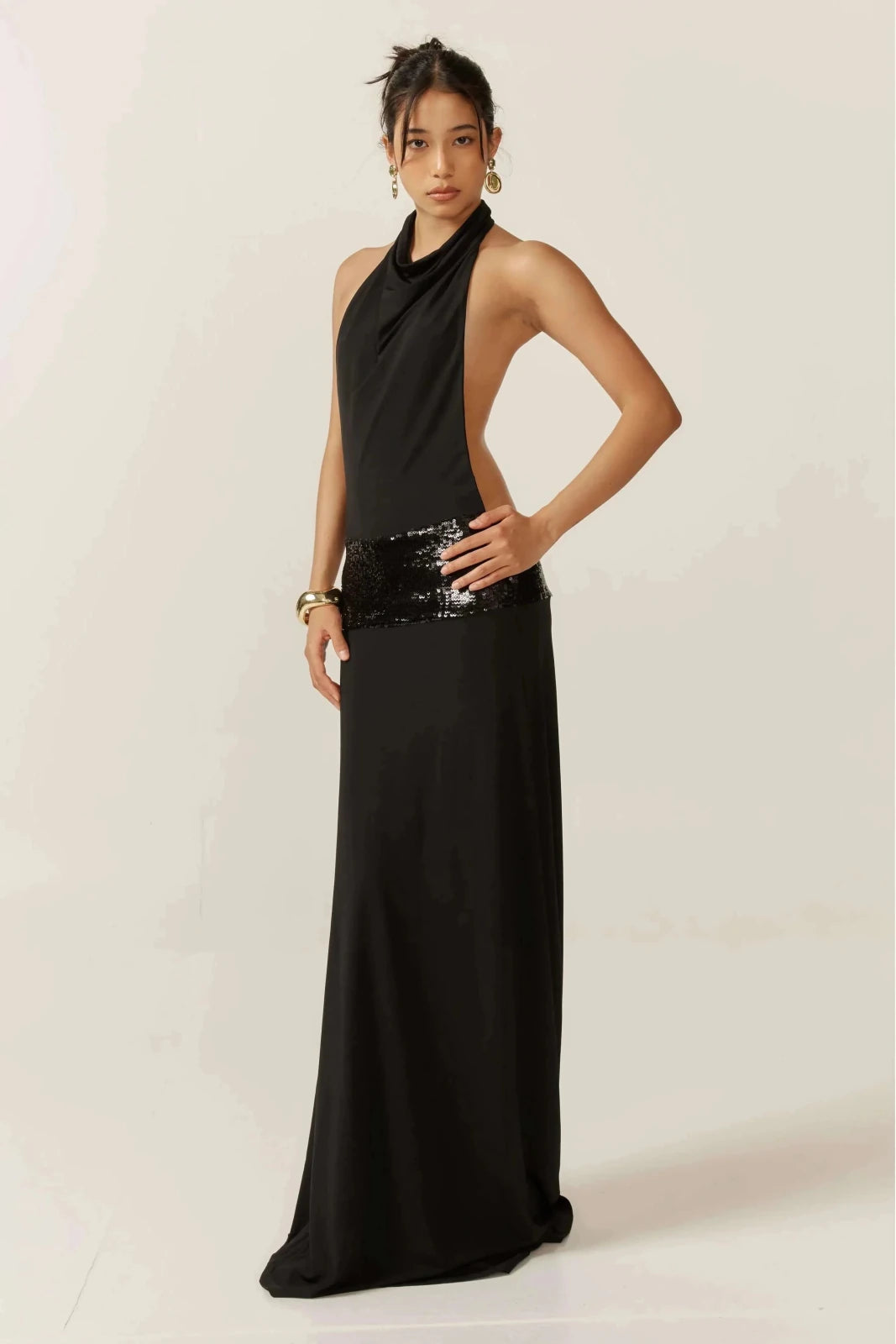 Rhea | Elegant Sequin Waist Halter Neck Dress - Black - 2