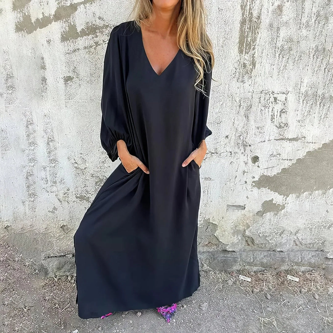 Serena | Elegant V - Neck Long Sleeve Beach Dress - Black - 3